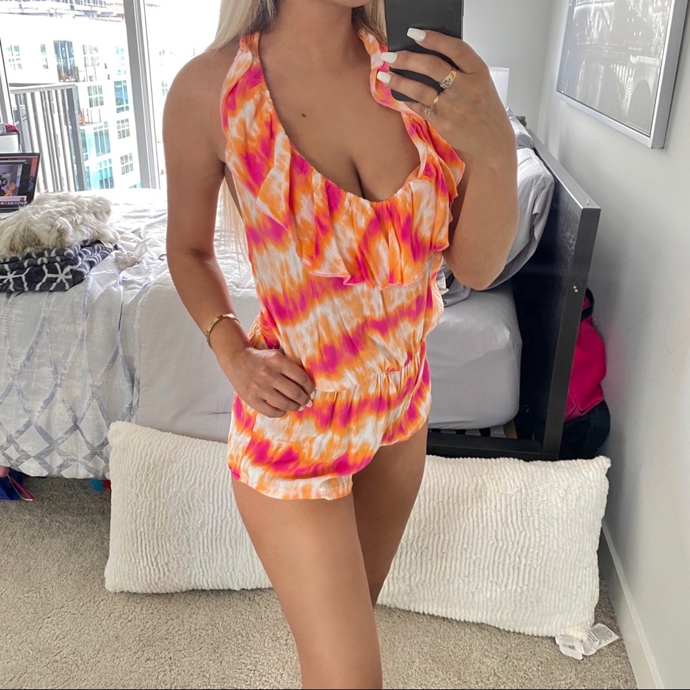 SOLD ❌❌❌ Tie-dye VS romper